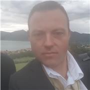 Laureato 110/110 offresi per supporto didattico: ripetizioni, aiuto compiti, metodo di studio. Lunga esperienza con studenti di ogni età, livello e indirizzo. Tutte le materie escluse greco, tedesco, spagnolo e francese